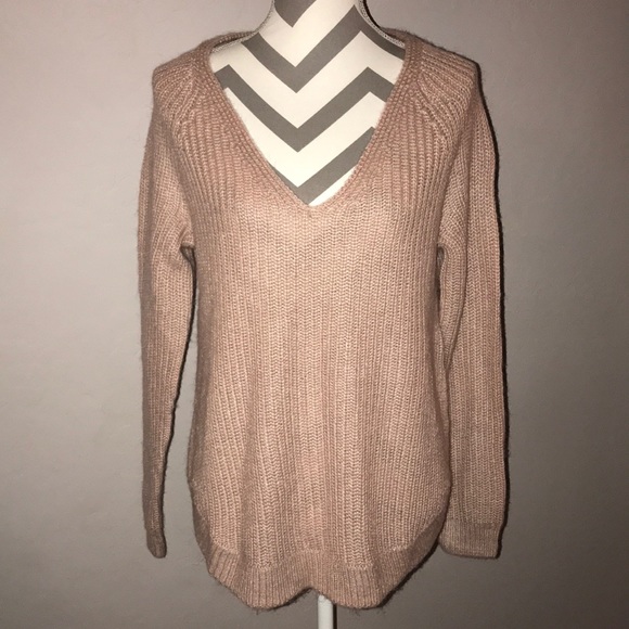 H&M Sweaters - H&M Basic Cable Knit Deep V Sweater L